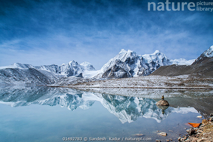 Marokkasari Movie మరొక్కసారి సినిమా: గురుడాంగ్మార్ సరస్సు వద్ద షూటింగ్తో భారత్లో మొదటి రికార్డు సృష్టించిన చిత్రం 71 Stock photo of Landscape of Himalayas reflected in Gurudongmar ...