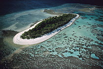 Aerial view of atoll on the Great Barrier Reef, Australia