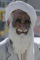 Elderly man with turban, Zahedan, Iran