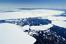 C16 and B15a icebergs, largest icebergs in recorded history, 185 by 40 miles, contains four years of Mississippi river flow of fresh water, Antarctica