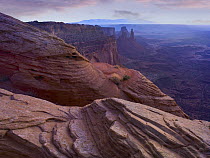 Overlooking canyon from sandstone cliffs, Canyonlands National Park, Utah