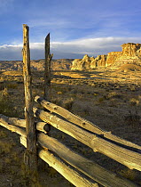 Sandstone formations and wooden fence, Kaiparowits Plateau, Grand Staircase-Escalante National Monument, Utah