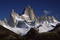 Mount Fitzroy landscape, Los Glaciares National Park, Patagonia, Argentina