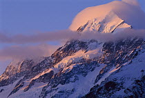 Sunset on Mount Cook, Southern Alps, New Zealand