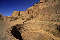 Ruins of monumental public buildings called Pueblo Bonito, ancestral Puebloan culture, AD 850-1250 Chaco Canyon, Chaco Culture National Historical Park, New Mexico