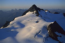 Mount Shuksan (2,782 m) covered in snow, North Cascades National Park, Washington