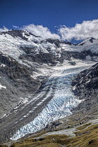Dart Glacier above Cascade Saddle showing medial moraines, Mount Aspiring National Park, New Zealand