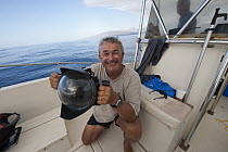 Flip Nicklin with his underwater camera, Maui, Hawaii