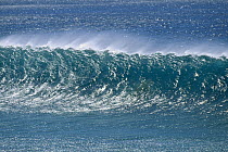 Small wave about to break