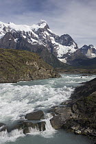 Salto Grande waterfall along the Paine River, Cuernos del Paine, Torres del Paine National Park, Chile