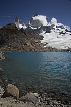 Laguna de los Tres below Mount Fitz Roy, Patagonia, Argentina