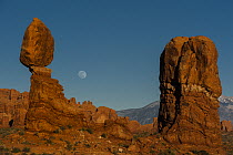 Rock formation and full moon, Balanced Rock, Arches National Park, Utah