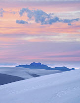 Sand dunes at sunset, White Sands National Park, New Mexico