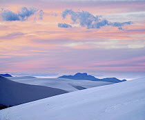 Sand dunes at sunset, White Sands National Park, New Mexico