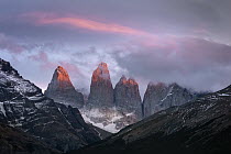 Mountains, Paine Massif, Torres del Paine, Torres del Paine National Park, Patagonia, Chile
