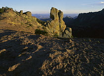 Rocky escarpment at top of Sierra del Carmen, Coahuila state, Mexico