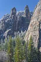 Rock formations, Lower Cathedral Rock, Middle Cathedral Rock, Higher Cathedral Rock, Yosemite National Park, California