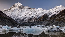 Icebergs in winter in lake, Hooker Glacier, Mount Cook National Park, New Zealand