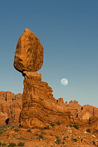 Full moon and Balanced Rock, Arches National Park, Utah