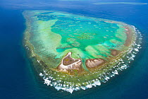 Tropical island, One Tree Island, Great Barrier Reef, Queensland, Australia