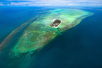Tropical island with red tide, Heron Island, Great Barrier Reef, Queensland, Australia