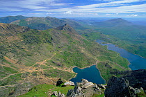 View from summit of Snowdon (1085m), Glaslyn and Llyn Llydaw. Snowdonia NP, Wales, UK, Europe
