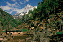 Village of Phakding, Himalayas region, Nepal