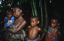 Bambuti pygmy children with face painting with charcoal and plant juice, Epulu ituri rainforest reserve, Democratic Republic of Congo (formerly Zaire)