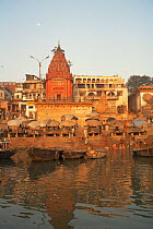 Varanasi / Benares, Hindu Sacred City, with holy ghats, on the river Ganges, Uttar Pradesh, India