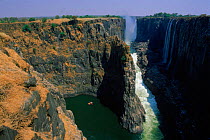Knife Edge Point, Victoria Falls, Zambezi River. Victoria Falls NP Zambia