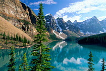 Morraine Lake, Banff NP, Alberta, Canada.