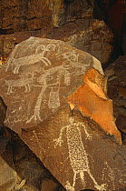 Native American petroglyphs on rocks, Kern County, California, USA