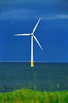 Wind power generator in sea off Blyth, Kent, UK