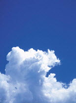 Y-3305 Cumulus clouds in blue sky