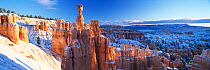Panoramic view of Thors hammer and hoodoos in Bryce Amphitheatre in winter, Bryce Canyon NP, Utah, USA