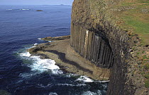 Basalt columns and entrance to boat cave nr Fingal's cave, Staffa Is, Inner Hebrides, Scotland