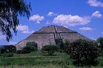 Pyramid of the Sun, Teotihuacan - Aztec archaeological site. Mexico.