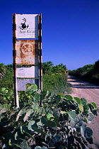 A road sign in Sian Ka'an Biosphere Reserve, Mexico.
