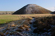 Silbury Hill - world's biggest artificial prehistoric hill -near Avebury, Wiltshire, UK.