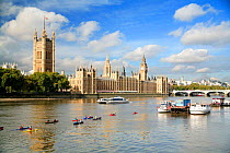 The River Thames with Houses of Parliment and Big Ben, Westminster, London, UK.
