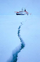 Crack in ice floe in front of icebreaker ship Polarstern. ISPOL (ICE Station Polarstern) Expedition 2004/2005 from Alfred Wegener Institute, Bremerhaven, Germany. The Icebreaker Polarstern was driftin...