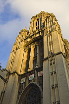 Looking up at Mills Memorial Tower, University of Bristol, Park Street, Bristol, UK, 2007