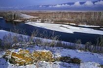 The steppe-desert valley of river Khemchik (Yenisei's tributary) Tuva, Siberia, Russia, November  2001.