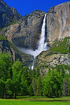 Upper Yosemite Falls, Yosemite National Park, California, USA