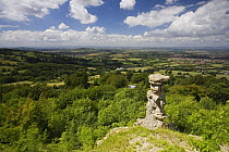 The Devils Chimney, Leckhampton Hill on the Cotswold Way National Trail, Gloucestershire, England