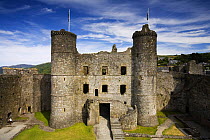 Harlech castle keep built by King Edward I 1283-89, Harlech, Gwynedd, Wales