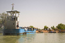 Car Ferry crossing River Gambia at Georgetown, Jangjang-bureh, Gambia, 2007