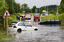 Cars stranded in flood waters in Stroud, Gloucestershire during severe weather of June 2007