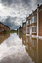 Flooded street at Upton-on-Severn, Worcestershire, June 2007