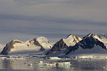 Glaciers and mountains of the western Antarctic peninsula, Southern Ocean